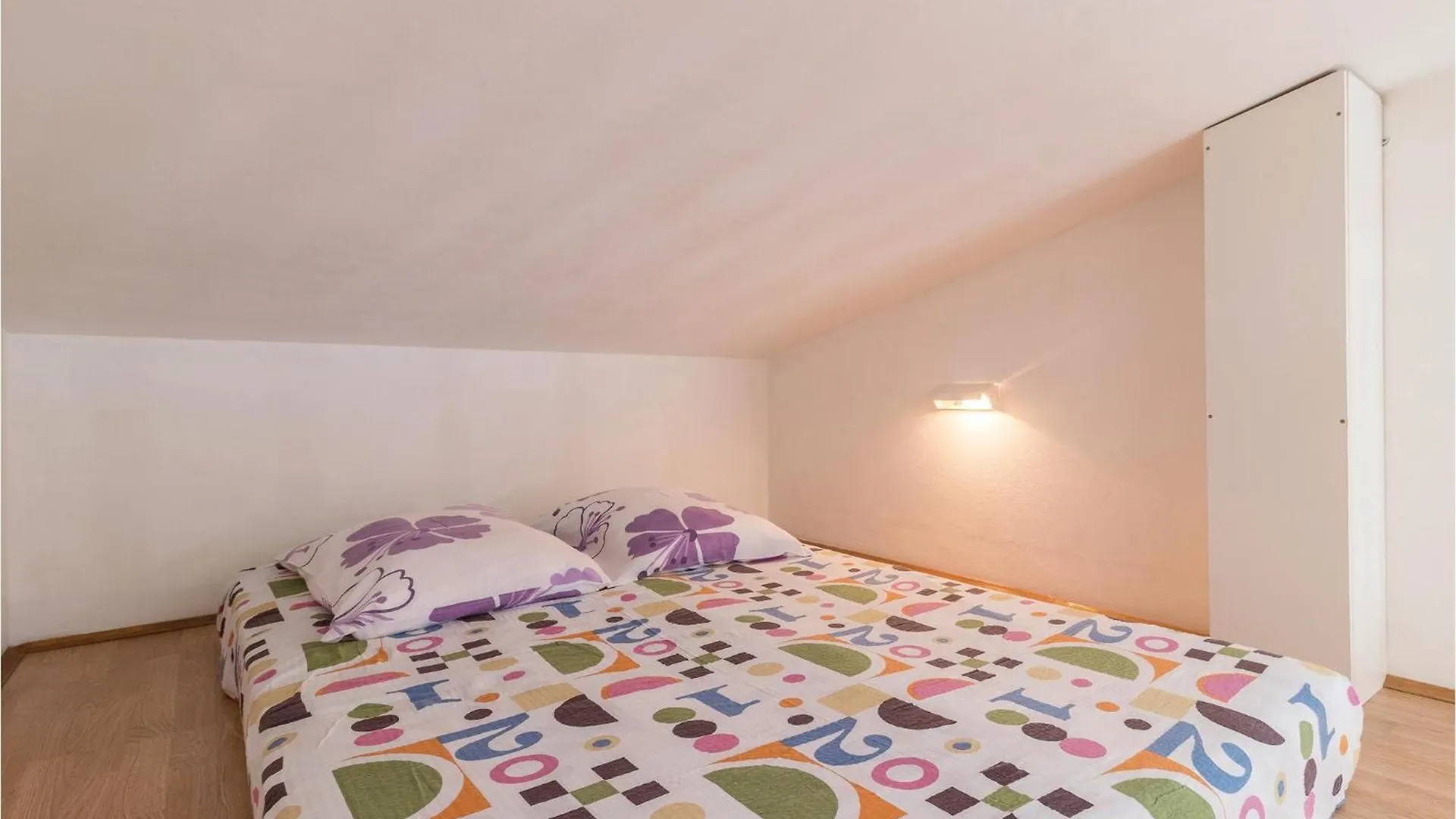 2 Bedroom Amazing Home In Pula Holiday home